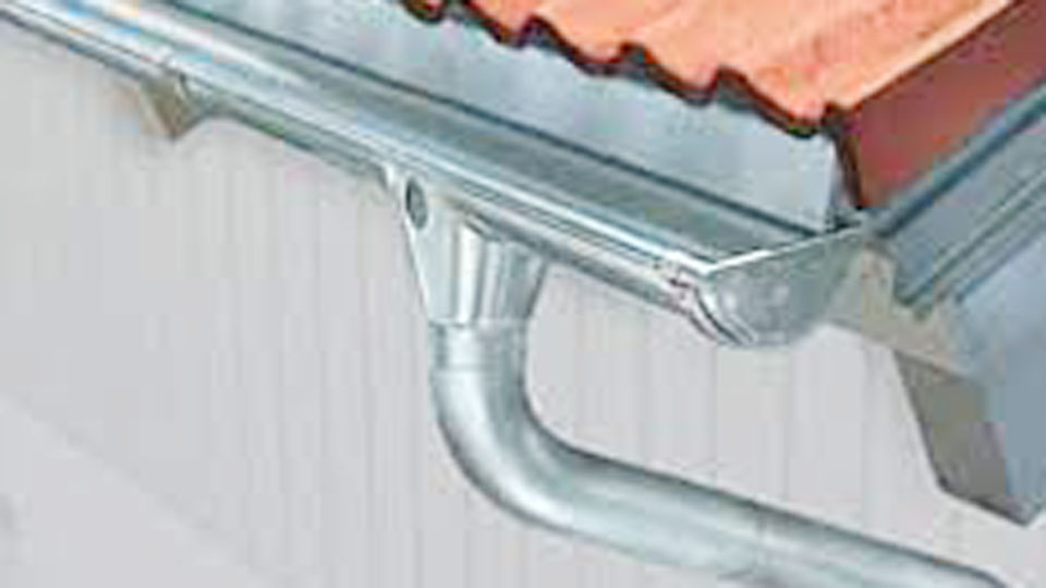 Galvanized Steel Gutters vs Aluminum