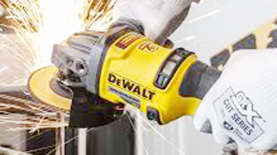 What is the Best Cordless Angle Grinder? 2 DEWALT DCG418B 20V MAX XR Brushless Angle Grinder
