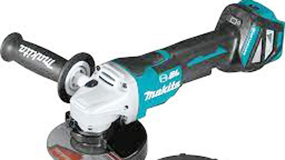 What is the Best Cordless Angle Grinder? 4 Makita XAG04Z 18V LXT Brushless Angle Grinder