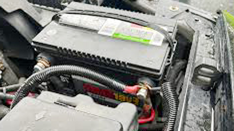 Do You Need to Disconnect Battery When Welding Exhaust?