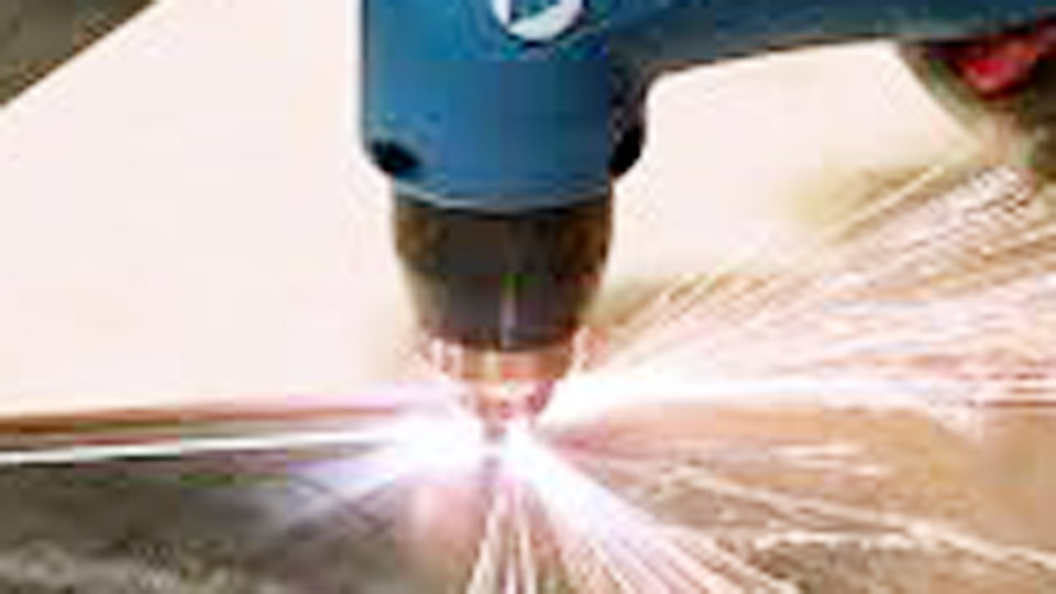 Do Plasma Cutters Use Gas or Compressed Air