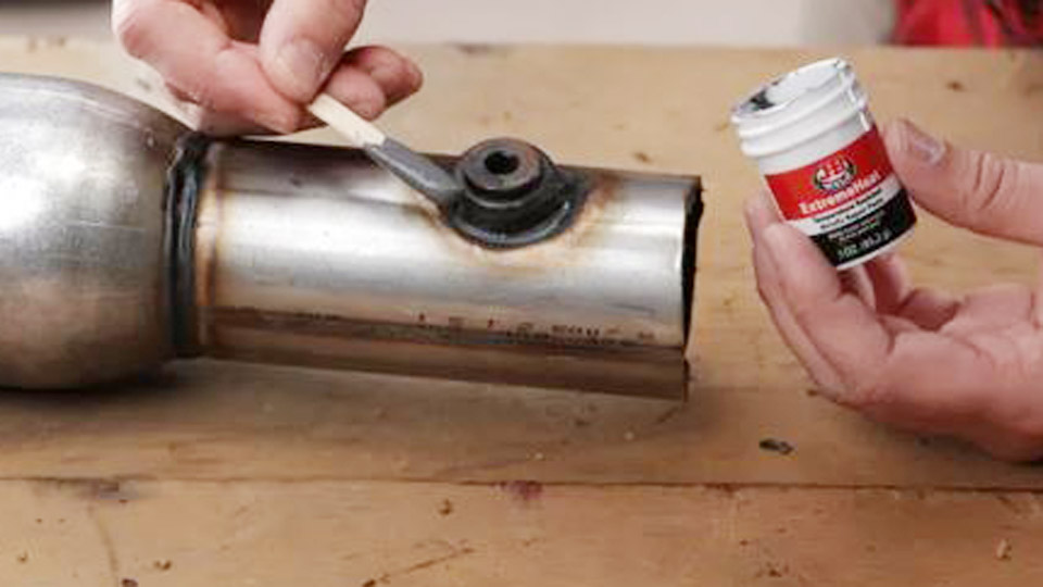 How to Remove JB Weld Extreme Heat Without Damage