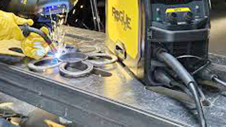 How to Set Up a MIG Welder for Stainless Steel
